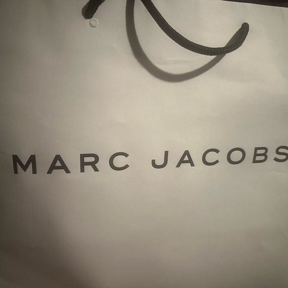 Marc Jacobs Pebbled Leather Hot Pink Tote Bag - Picture 2 of 8